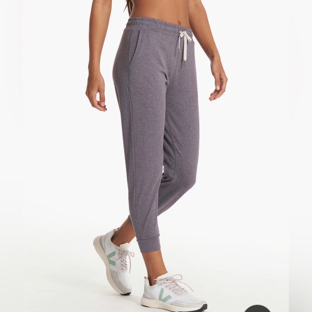 NEW Vuori Performance Jogger